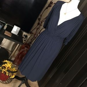 Blue spandex low cut V-neck dress 👗